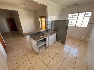 Apartamento com 3 Quartos para alugar, 90m² no Santa Mônica, Uberlândia
