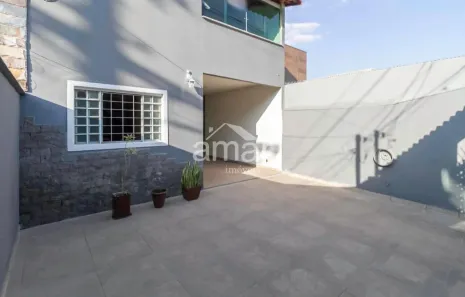 Casa com 4 Quartos à venda, 180m² no Santa Terezinha, Belo Horizonte