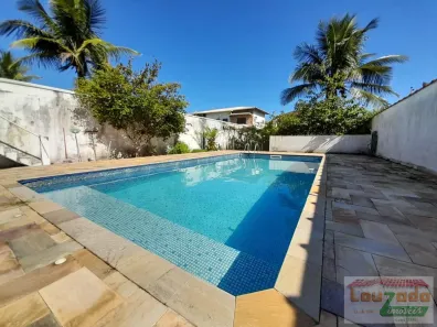 Casa com 3 Quartos à venda, 227m² no Centro, Peruíbe