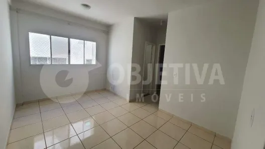 Apartamento com 2 Quartos à venda, 50m² no Chácaras Tubalina e Quartel, Uberlândia