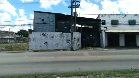 Lote/Terreno à venda, 765m² no Montese, Fortaleza
