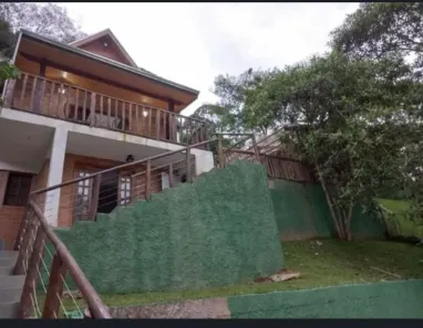 Fazenda/Sítio com 3 Quartos à venda, 1200m² no , Santo Antônio do Pinhal