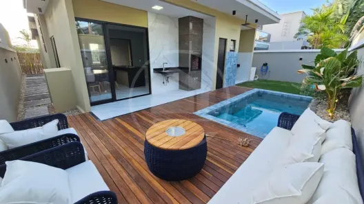 Casa de Condomínio com 3 Quartos à venda, 150m² no Cidade Alpha, Eusébio