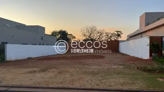 Lote/Terreno à venda, 474m² no Granja Marileusa, Uberlândia