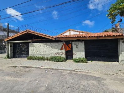 Casa com 3 Quartos à venda, 250m² no Papicu, Fortaleza