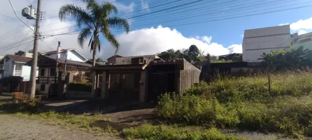 Lote/Terreno à venda, 360m² no Kayser, Caxias do Sul