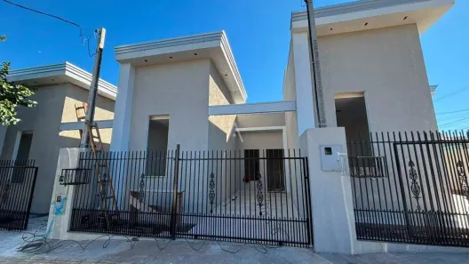 Casa com 2 Quartos à venda, 47m² no Jardim Coopagro, Toledo