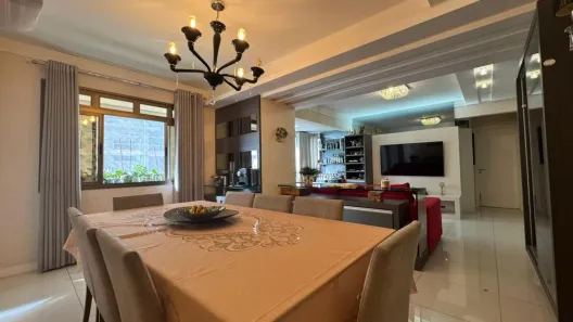 Apartamento com 3 Quartos à venda, 131m² no Centro, Florianópolis