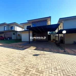 Casa com 3 Quartos para alugar, 182m² no Parque Taquaral, Campinas