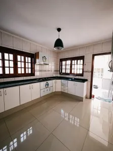 Casa com 3 Quartos à venda, 184m² no Cidade Jardim, Jundiaí