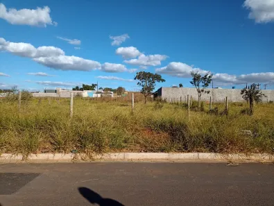 Lote/Terreno à venda, 420m² no Privê Lírios do Campo, Anápolis