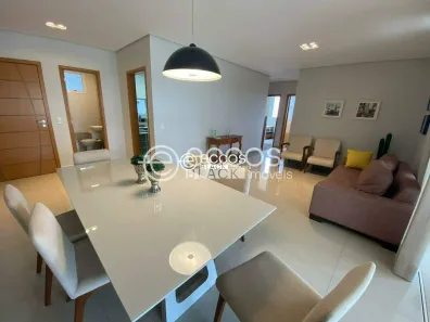 Apartamento com 3 Quartos para alugar, 135m² no Saraiva, Uberlândia