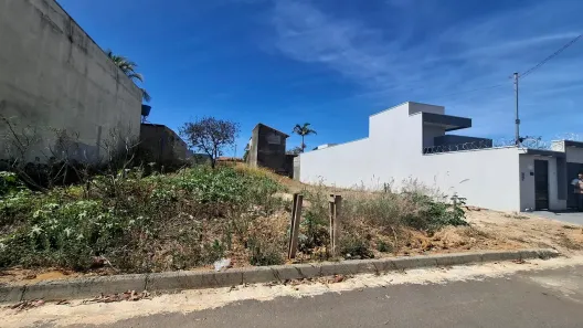 Lote/Terreno à venda, 360m² no Jardim Belvedere, Caldas Novas
