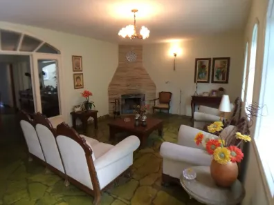 Casa com 3 Quartos à venda, 310m² no Jardim São Jorge, Mogi das Cruzes