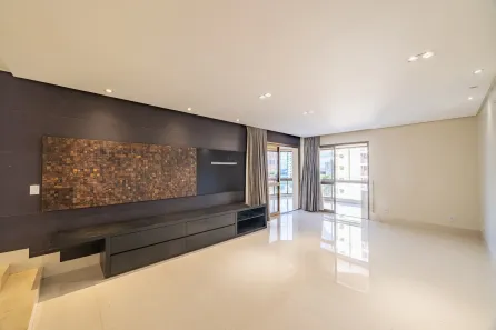 Apartamento com 4 Quartos à venda, 239m² no Setor Bueno, Goiânia