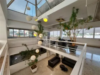 Prédio Comercial à venda, 1100m² no Chácara Monte Alegre, São Paulo