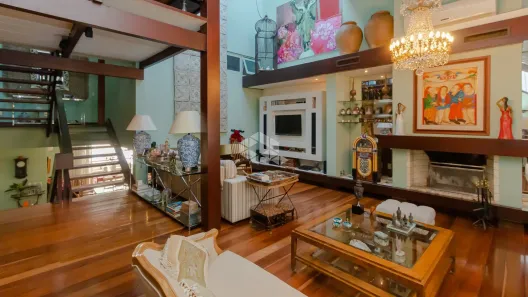 Casa com 6 Quartos à venda, 750m² no Boa Vista, Porto Alegre