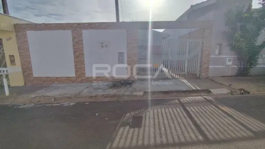 Casa com 2 Quartos para alugar, 89m² no Jardim Embaré, São Carlos
