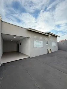Casa com 3 Quartos à venda, 110m² no Parque Trindade, Aparecida de Goiânia