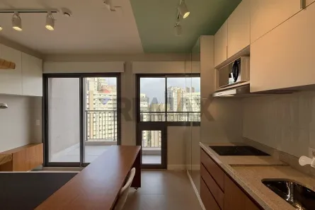 Apartamento com 1 Quarto para alugar, 24m² no Santo Amaro, São Paulo