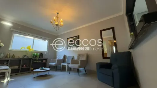 Casa com 3 Quartos à venda, 182m² no Fabrício, Uberaba