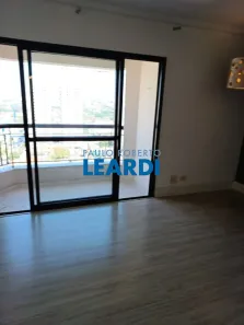 Apartamento com 2 Quartos à venda, 75m² no Vila Hamburguesa, São Paulo