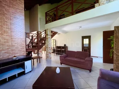 Casa com 4 Quartos à venda, 226m² no Rio Tavares, Florianópolis
