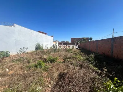 Lote/Terreno à venda, 360m² no Santa Rafaela, Montes Claros