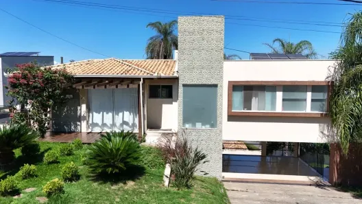 Casa com 4 Quartos à venda, 1000m² no Residencial Montserrat, Betim