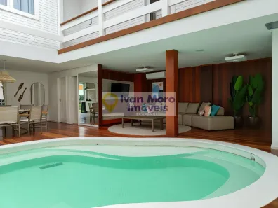 Casa com 5 Quartos à venda, 320m² no Jurerê Internacional, Florianópolis