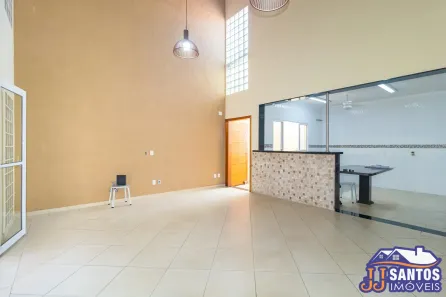 Sobrado com 3 Quartos para alugar, 205m² no Vila Bertioga, São Paulo