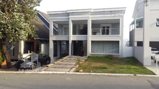 Casa de Condomínio com 4 Quartos para alugar, 695m² no Alphaville, Santana de Parnaíba