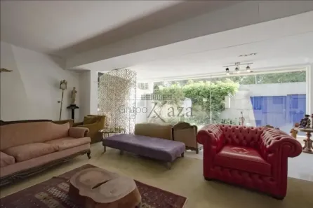 Sobrado com 3 Quartos à venda, 500m² no Jardim Paulistano, São Paulo