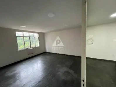 Sala Comercial à venda, 130m² no Centro, Rio de Janeiro