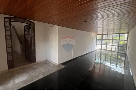 Imóvel Comercial com 1 Quarto para alugar, 600m² no Jardim América, São Paulo