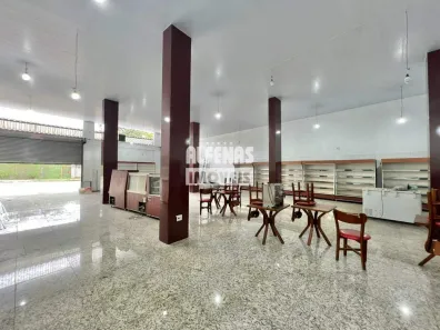 Ponto Comercial para alugar, 480m² no Cabral, Contagem