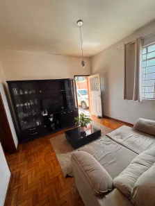 Casa com 2 Quartos à venda, 618m² no Centro, Contagem