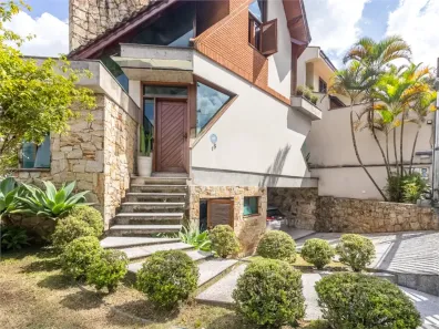 Casa com 4 Quartos à venda, 237m² no Jardim Marajoara, São Paulo