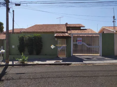 Casa com 3 Quartos à venda, 228m² no Parque Residencial Joaquim Nabuco, São José do Rio Preto