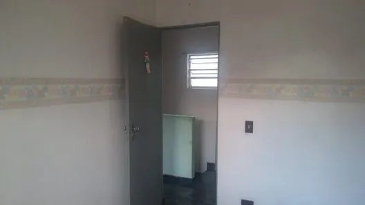 Casa com 2 Quartos à venda, 95m² no Metalúrgicos, Osasco