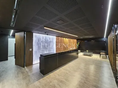 Sala Comercial para alugar, 216m² no Bela Suiça, Londrina