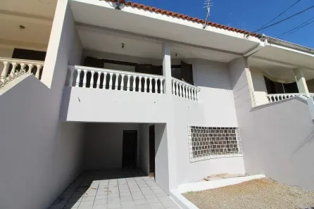 Sobrado com 3 Quartos para alugar, 110m² no São Pedro, São José dos Pinhais