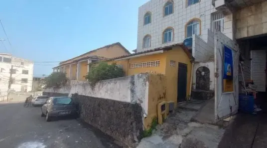Casa com 3 Quartos à venda, 200m² no Nordeste de Amaralina, Salvador