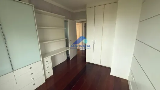 Apartamento com 3 Quartos para alugar, 208m² no Parque Residencial Aquarius, São José dos Campos