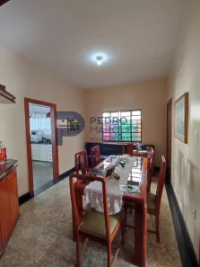 Casa com 4 Quartos à venda, 157m² no São Pedro, Sete Lagoas