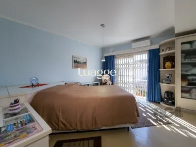Casa de Condomínio com 3 Quartos à venda, 290m² no Ipanema, Porto Alegre