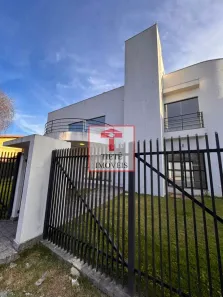 Casa para alugar, 600m² no Jardim Maria Helena, Guarulhos