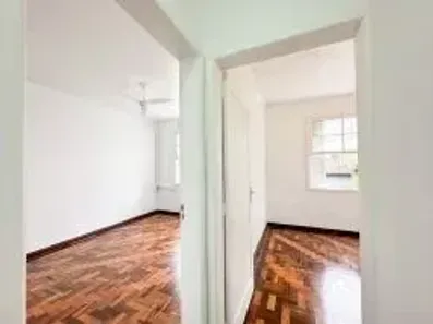 Apartamento com 2 Quartos à venda, 51m² no Rio Branco, Porto Alegre