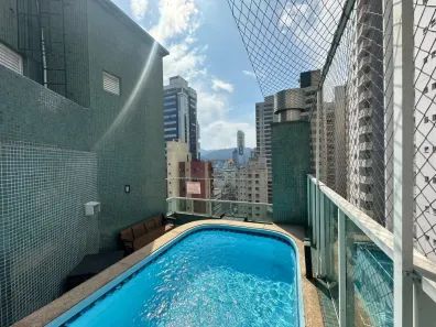 Apartamento com 3 Quartos para alugar, 195m² no Centro, Balneário Camboriú