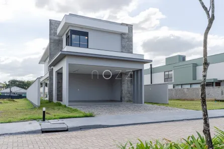Casa de Condomínio com 3 Quartos à venda, 300m² no Glória, Joinville